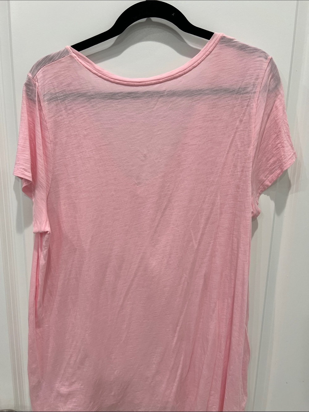 Lilly Pulitzer Pink V-Neck Short Sleeve Tee - Picture 5 of 6